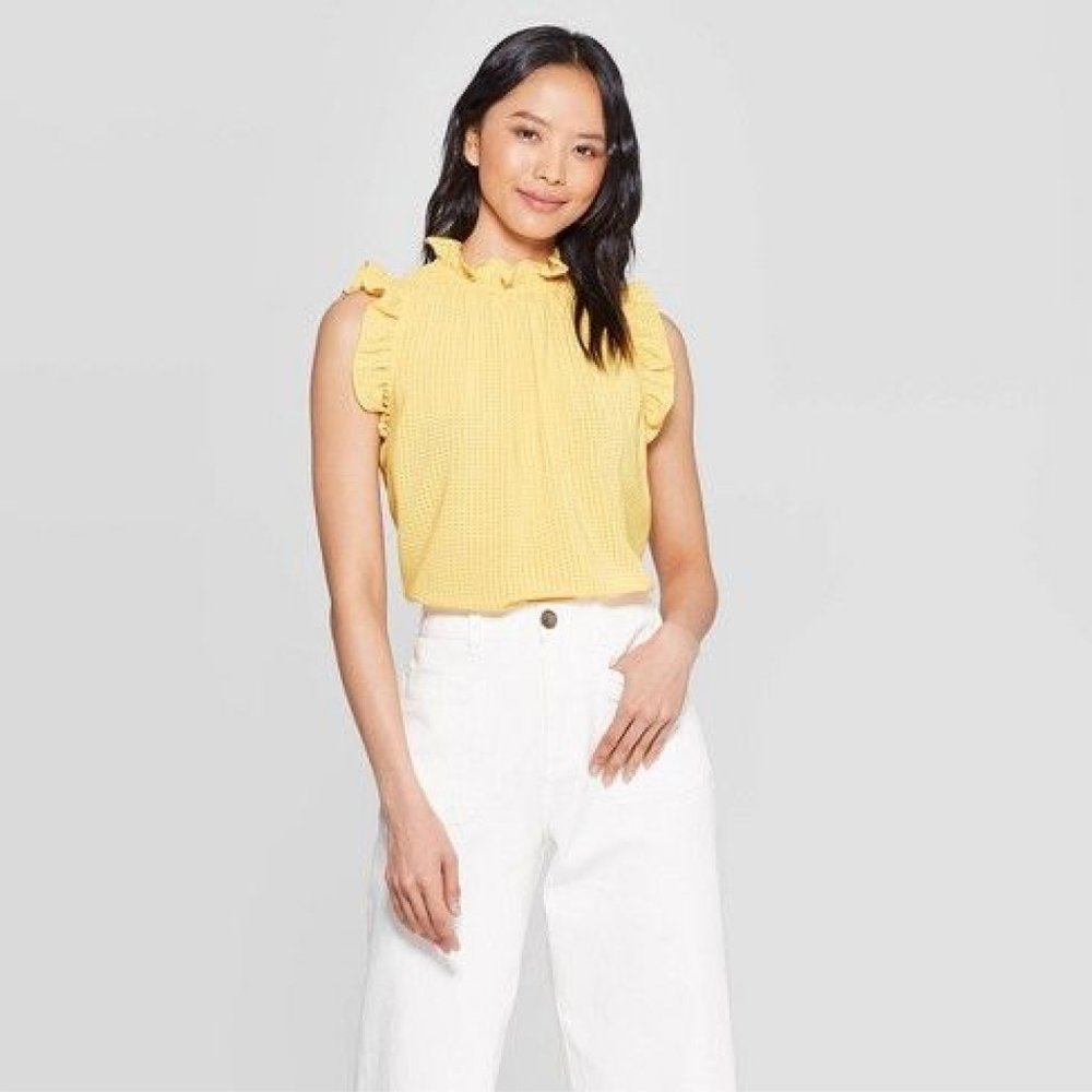 Who What Wear Yellow Sleeveless Ruffle Blouse Sz M